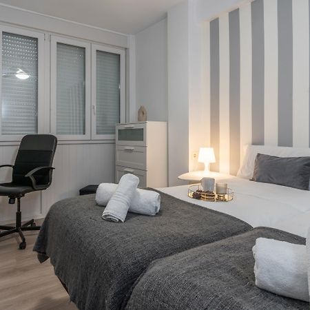 גרנדה Tuguest Pedro Antonio Apartment מראה חיצוני תמונה